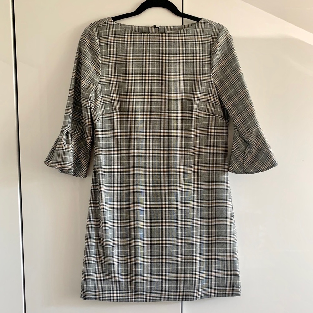 🖤LIKE NEW🖤 H&M Plaid 3/4 Sleeve w/ Ruffles Dress